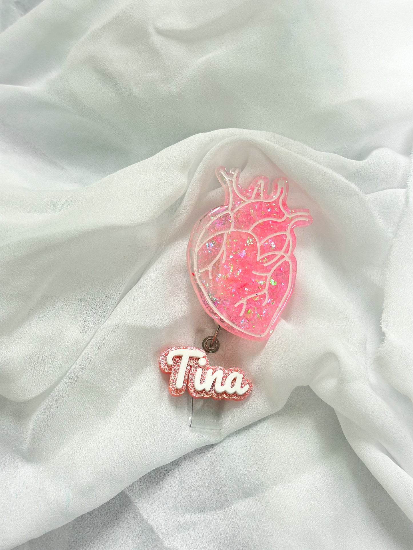 Anatomisk hjerte id holder med glitter