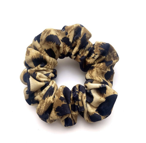 Leopard scrunchie