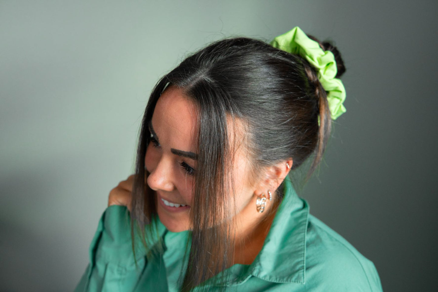 Neongrønn pastell scrunchie